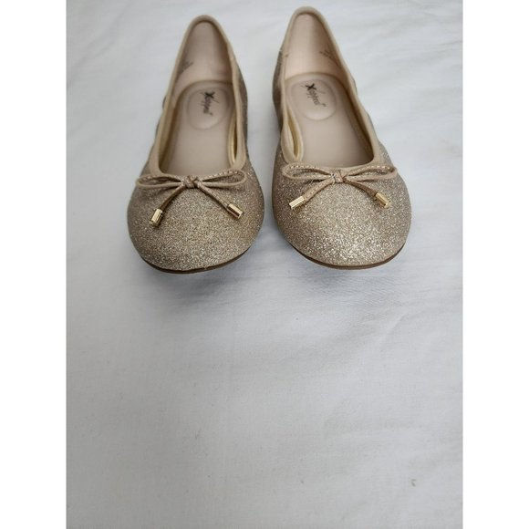 Xappeal Women's Gold TINE Classic Round Toe Bow Ballet Flat Shoes Size 10M - Picture 9 of 16